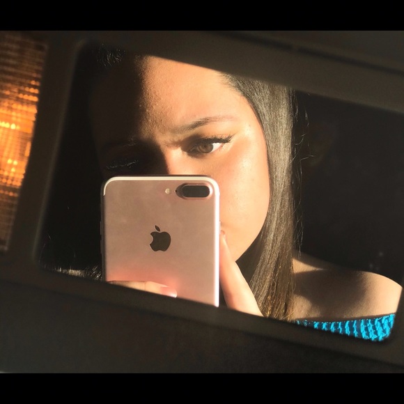 Meet your Posher, Jackie - Picture 1 of 1